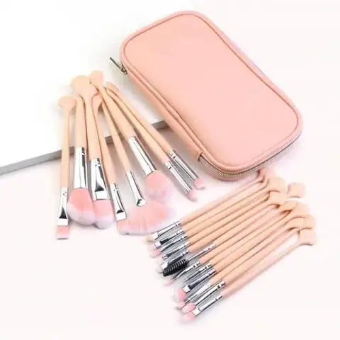 Maange 20-piece makeup brush set: black and pink handled brushes, open pink drawstring bag.