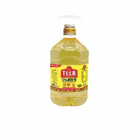 Teer 5-liter soyabean oil bottle, golden yellow liquid, clear plastic, red cap, bright white setting.